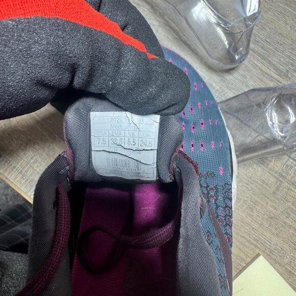 Brooks Glycerin 17 Grey/Purple Athletic Shoes Women's Size 7.5 - Picture 5 of 7